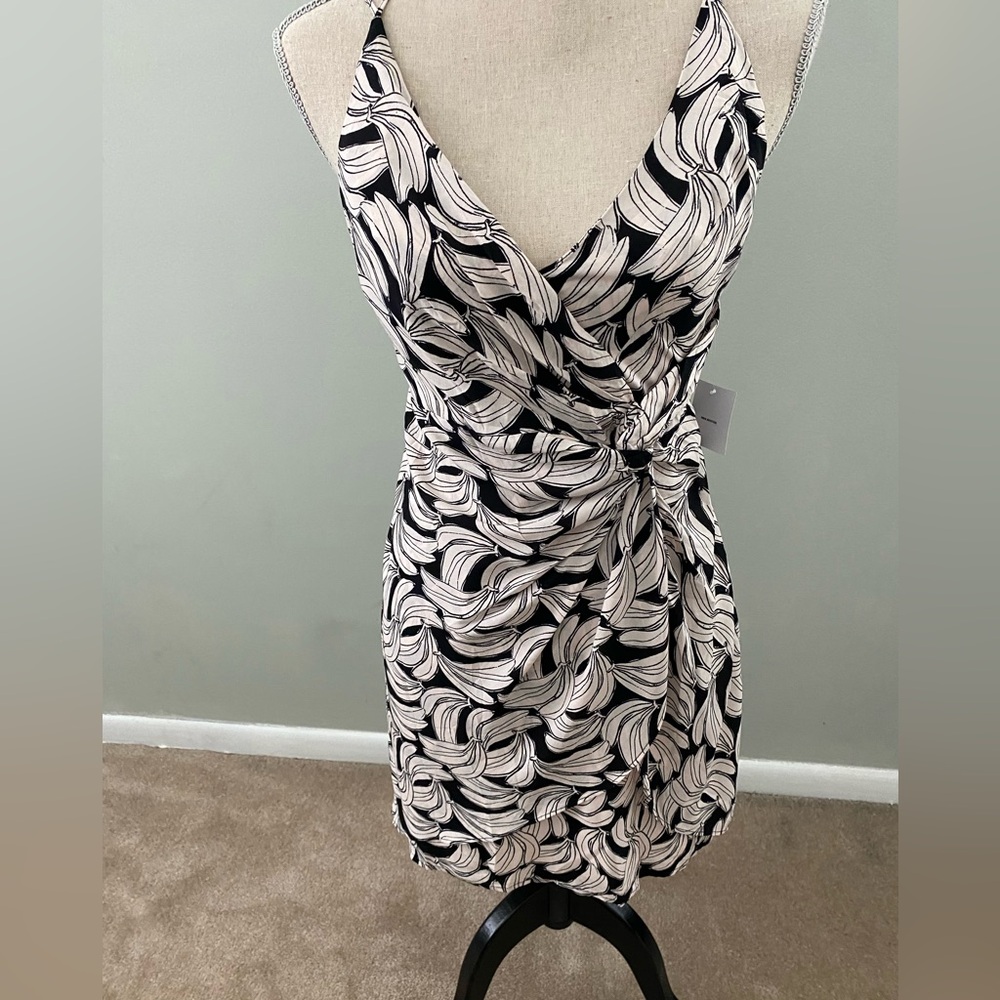 NWT. Urban Outfitters woman’s dress